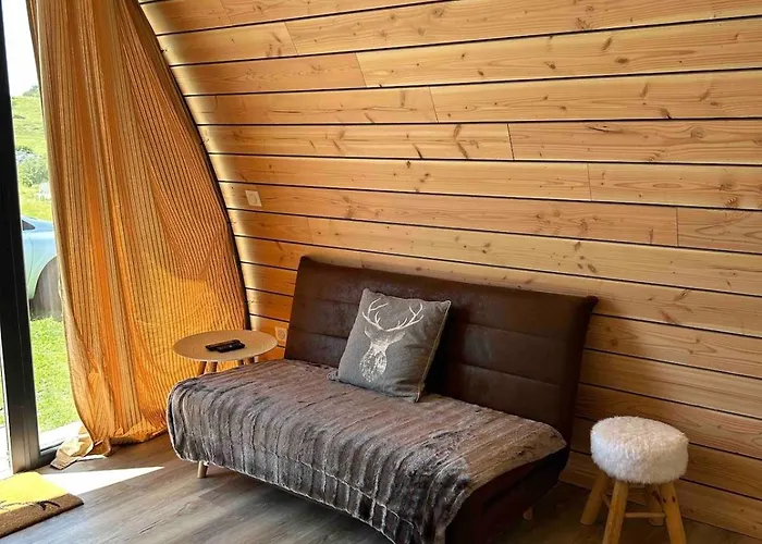 Cosy En Aubrac Chalet